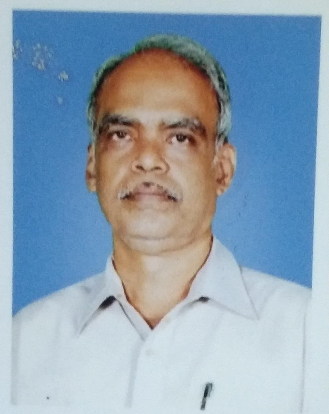 SRI. E. ADITHAVARANESWARAN (PRINCIPAL)